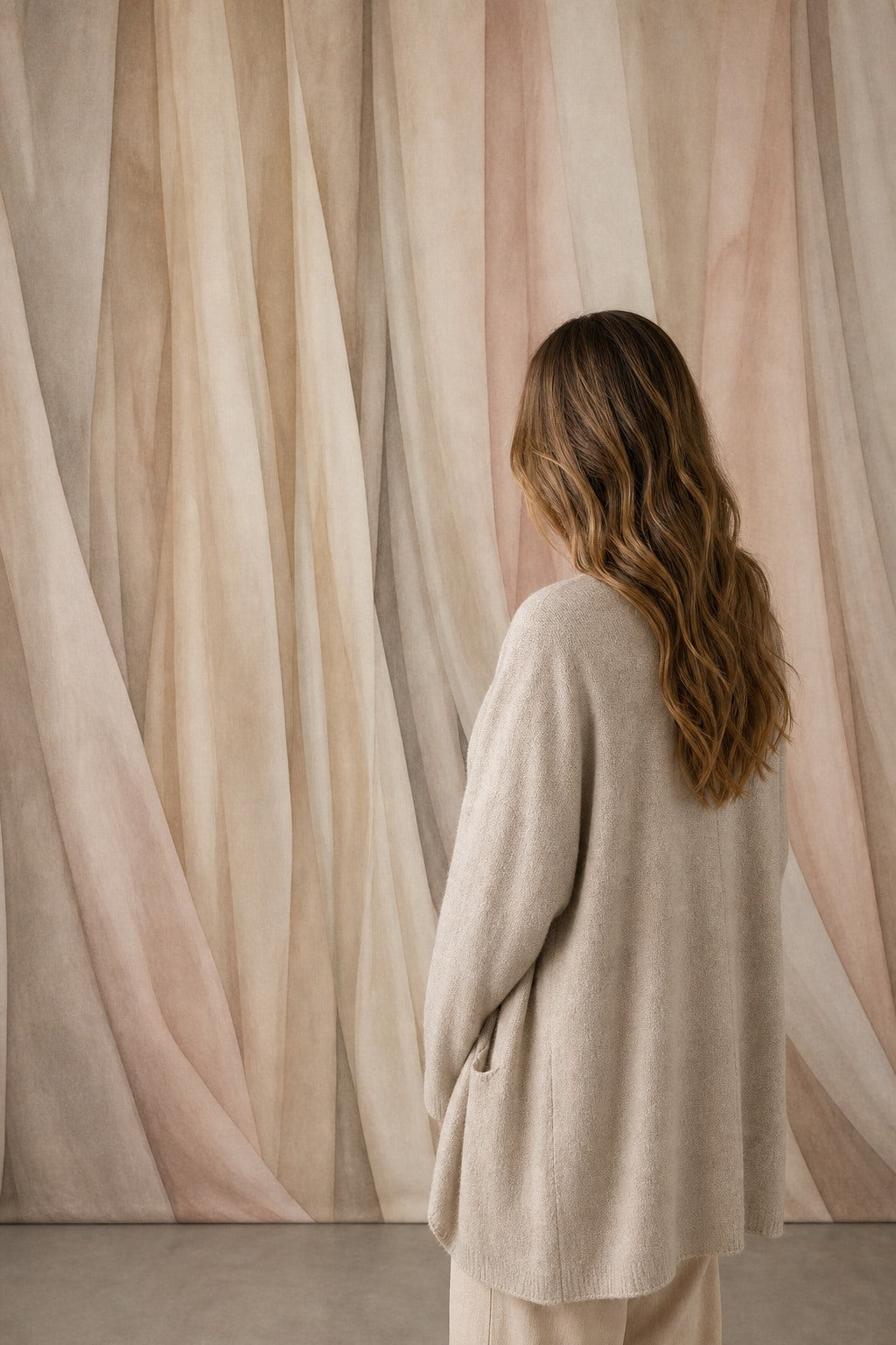 Soft Neutral Nest Newborn Photo Backdrop | 3 Sizes